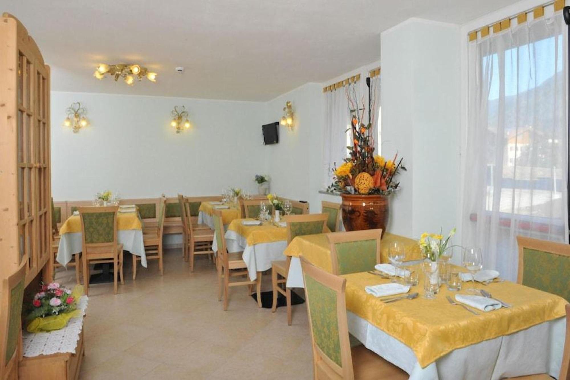 Hotel Garni Maria Monclassico Kültér fotó