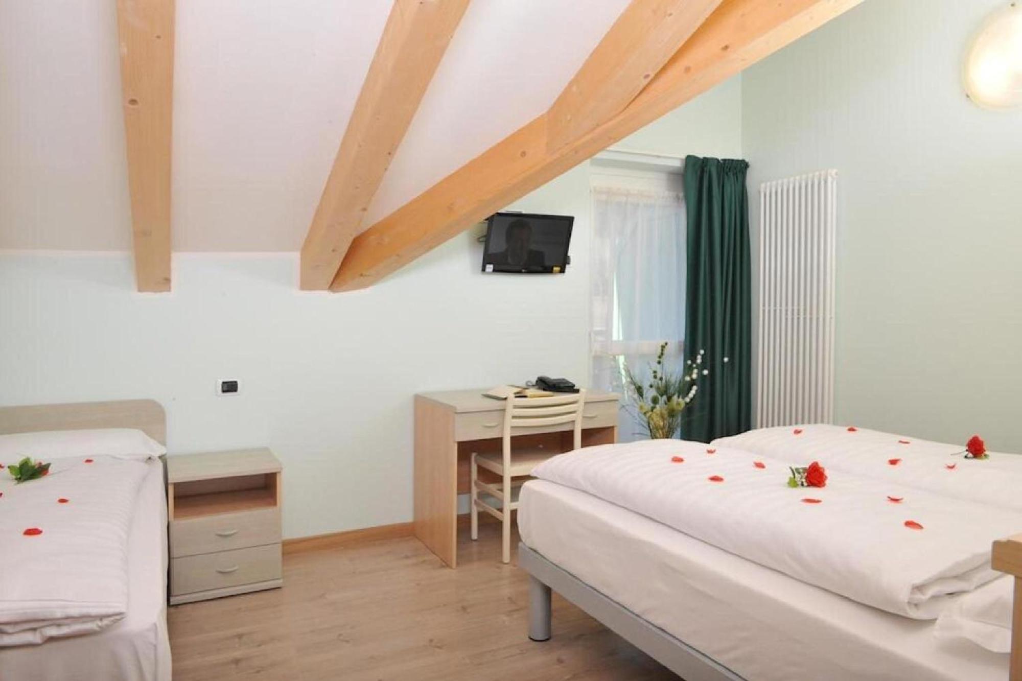 Hotel Garni Maria Monclassico Kültér fotó